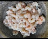 A picture of step 1 of Prawns masala fry.