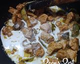 A picture of step 2 of Thai Green Curry Chicken.