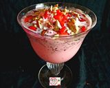 A picture of step 3 of Strawberry Ice cream Smoothie.