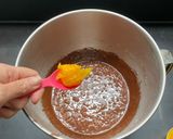 Foto langkah ke 2 dari resep Brownies Kukus Mekar Ny. Liem.
