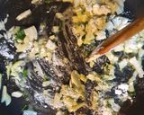 Foto del paso 3 de la receta: Chernia, espárragos con salsa de fumet de langostinos