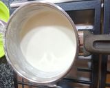 Foto del paso 2 de la receta: Salsa de 4 quesos
