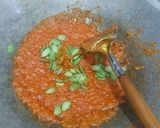Foto langkah ke 5 dari resep Sambal baby cumi petai moodbooster.