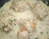 A picture of step 9 of Chicken Mushroom in creamy sauce.