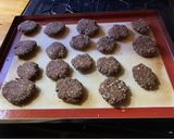 Foto del paso 2 de la receta: Galletitas de cacao, avena y harina integral