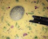 A picture of step 3 of Besan chilla.