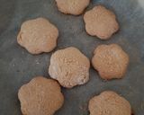 A picture of step 4 of Butter and Coconut biscuits. 😻.