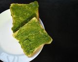 A picture of step 3 of Prawn toast.
