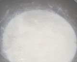 A picture of step 2 of Orange kheer.