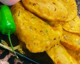 A picture of step 11 of Masaledar aloo puri.