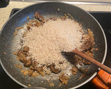 Foto del paso 5 de la receta: Risotto de champiñones