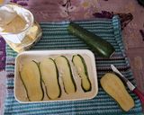 Foto del passaggio 1 della ricetta Parmigiana dorata di zucchine 🍅🌿