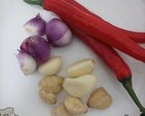 Foto langkah ke 1 dari resep Bumbu Dasar Merah ~niQniQ Kitchen.