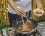 รูปขั้นตอนการทำที่ 19 ของ น้ำพริกปลากระป๋อง ทำแบบง่ายๆ แต่หอมอร่อยมาก