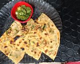 A picture of step 5 of Green garlic paratha.