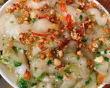 Hình bước làm 8 của món Bánh lọc nhân tôm xào & hành tăm phi