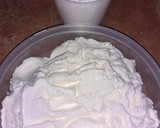 Foto del paso 3 de la receta: Mantequilla de leche fermentada en casa 🍶