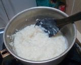 Foto langkah ke 4 dari resep Bubur Nasi Susu.