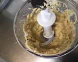 Une image de l'étape 2 de Sauce salade au fromage, ail mariné et vinaigre de malt.