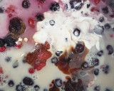 Foto del paso 1 de la receta: Flan de arándanos y moras con agar agar🍨