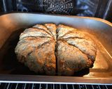 A picture of step 5 of Zaatar and cheese scones.