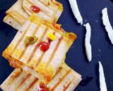 A picture of step 11 of Grill rajma paneer pocket.