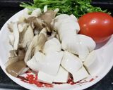 Hình bước làm 1 của món Canh đậu hũ non nấu nấm bào ngư (món chay)