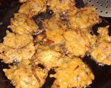 मूंग दाल के मंगोड़े (Moong dal ke mangode recipe in Hindi) रेसिपी चरण 2 फोटो