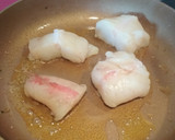 Foto del paso 6 de la receta: Sopa de arroz con langostinos y brocheta de rape