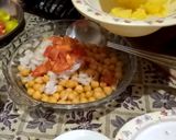 A picture of step 2 of Yummy chola chat.