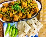A picture of step 4 of Soya chunks & green peas masala curry (vegan soya chunks& mutter masala).