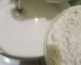 Foto langkah ke 2 dari resep Lapis Kukus Putih Telur.