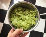Une image de l'étape 1 de Rhubarb curd (ou crémeux à la rhubarbe) 🌷.