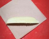 Foto langkah ke 2 dari resep Banana Roll Cheese.
