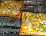 A picture of step 5 of Bread Pizza Within 10 min.
