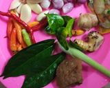 Foto langkah ke 1 dari resep Rica rica ayam kota.