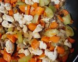 Foto del paso 3 de la receta: Espaguetis con verduras y soja