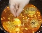 A picture of step 6 of Shakshuka.