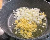 Une image de l'étape 13 de Sauté de porc mijoté au curry avec des légumes.