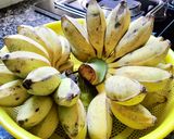 Hình bước làm 1 của món Chuối Sáp Luộc