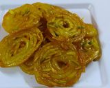 इंस्टेंट जलेबी (Instant Jalebi recipe in hindi) रेसिपी चरण 6 फोटो