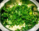 A picture of step 1 of Methi ke pakode.