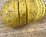 Foto del paso 1 de la receta: Guarnición: Patatas hasselback con especias Joyful Coast