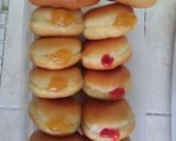 Foto langkah ke 11 dari resep Donat bomboloni.