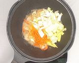 รูปขั้นตอนการทำที่ 5 ของ วุ้นเส้นผัดไข่ (ไร้น้ำมัน)