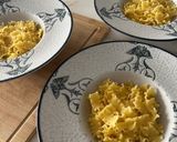 Foto del paso 5 de la receta: Mafalda con Pera, Puerro y Roquefort !!!