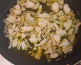 Foto del paso 2 de la receta: Garbanzos con salchichas y berenjenas