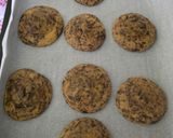 A picture of step 4 of NUNA'S Soft Chocolate Cookies.
