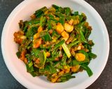A picture of step 3 of Spring Onion Subji / Khariyu.