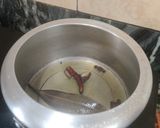 A picture of step 2 of Ghugni (white Matar).